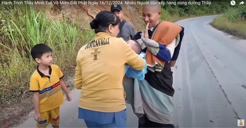 hành trình về miền đất phật